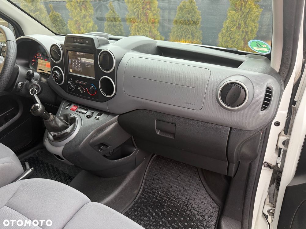 Peugeot Partner - 26