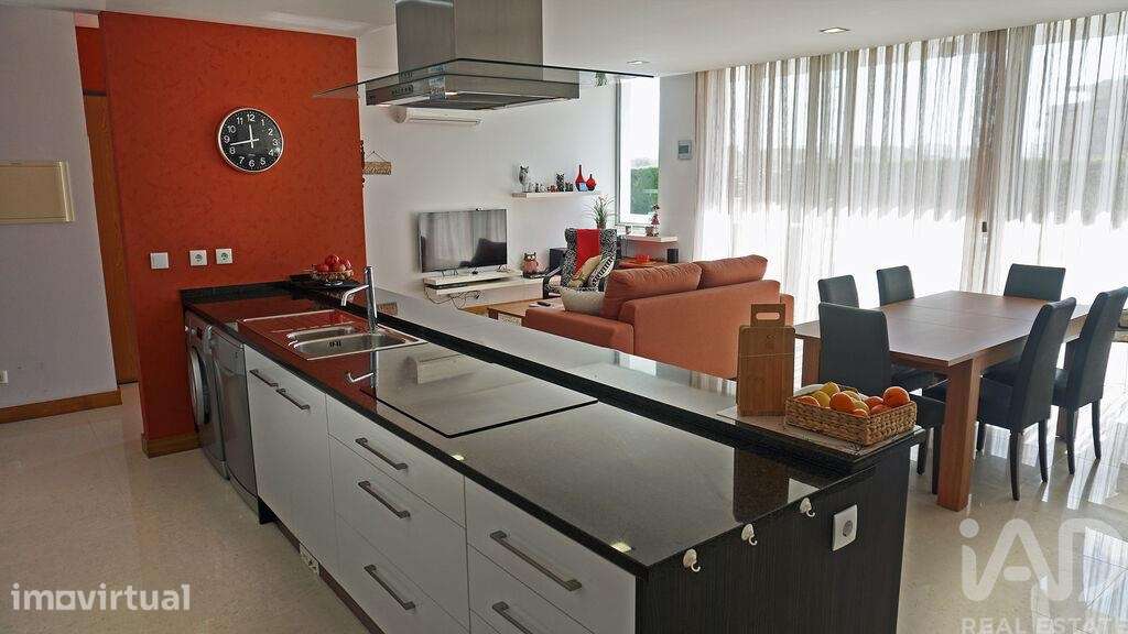 Apartamento T2 em São Martinho do Porto de 115,7 m2 - Grande imagem: 4/31