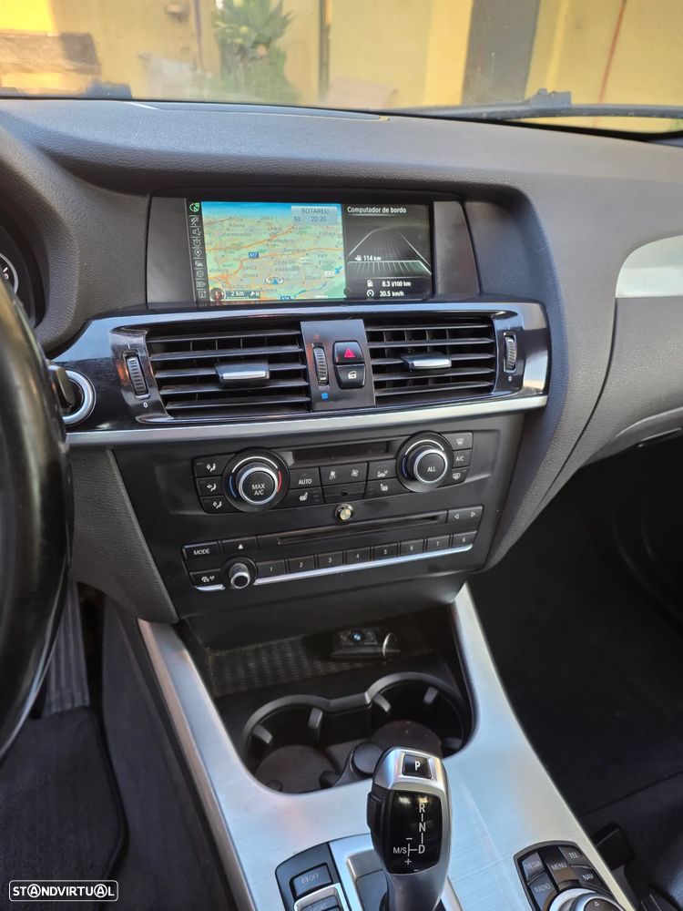 BMW X3 xDrive20d Aut. - 7