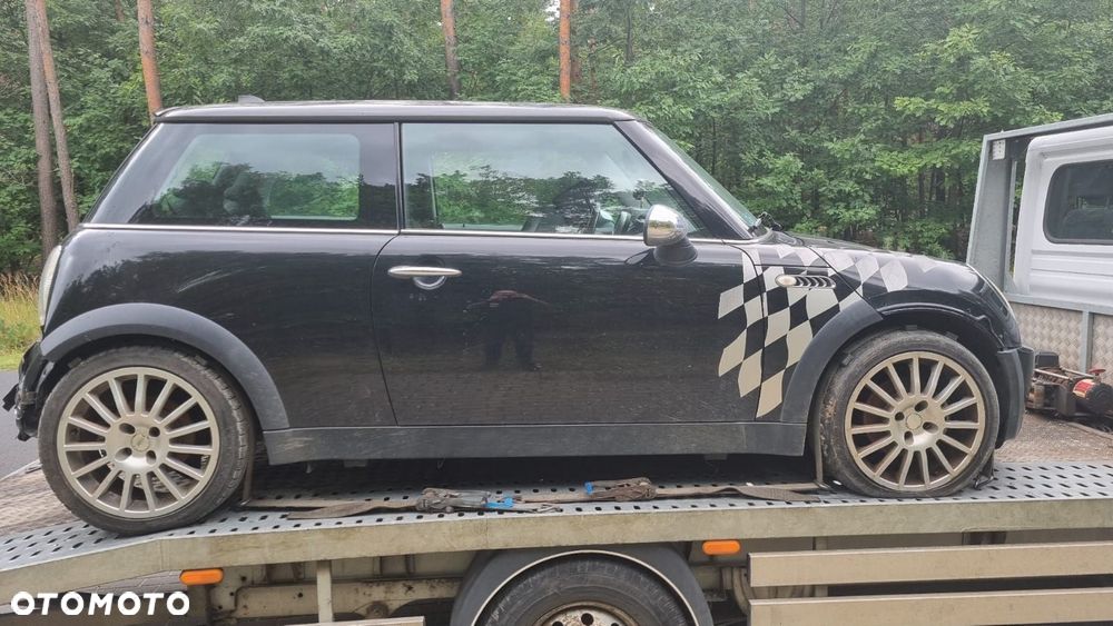 Na części Mini Cooper R50 1.6B W10B16A 668/9 silnik skrzynia biegów klapa błotnik drzwi zderzak - 4