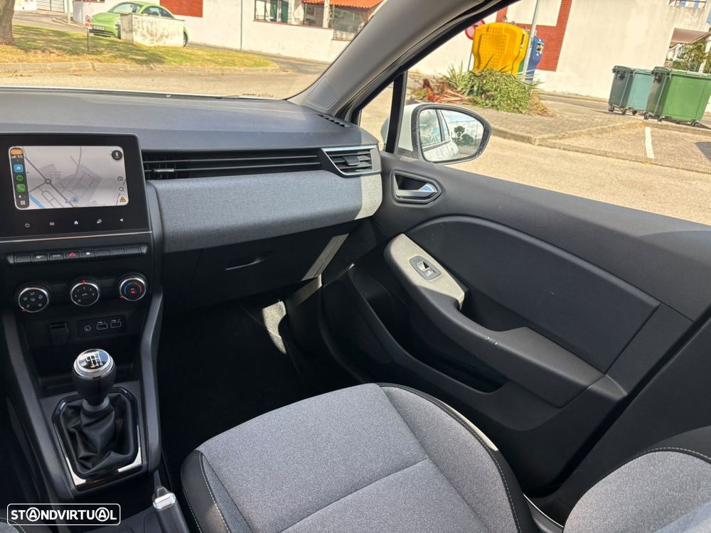 Renault Clio 1.0 TCe Evolution - 32