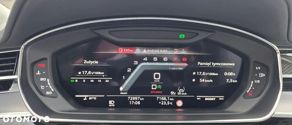Audi S8 - 12