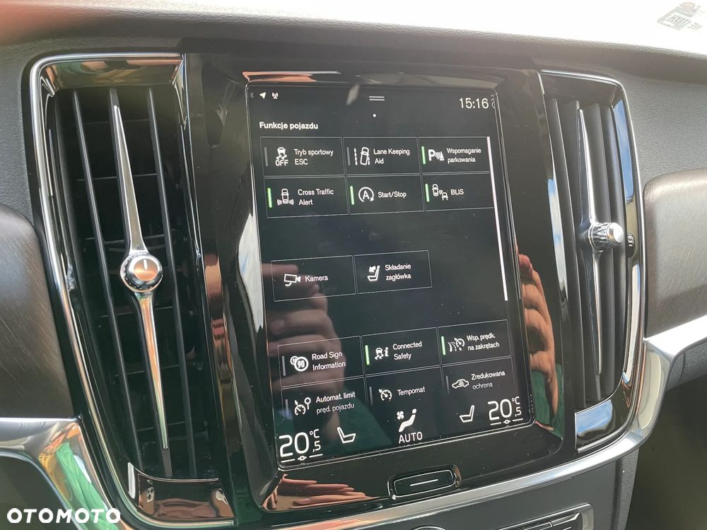 Volvo V90 Cross Country T5 AWD Pro - 28