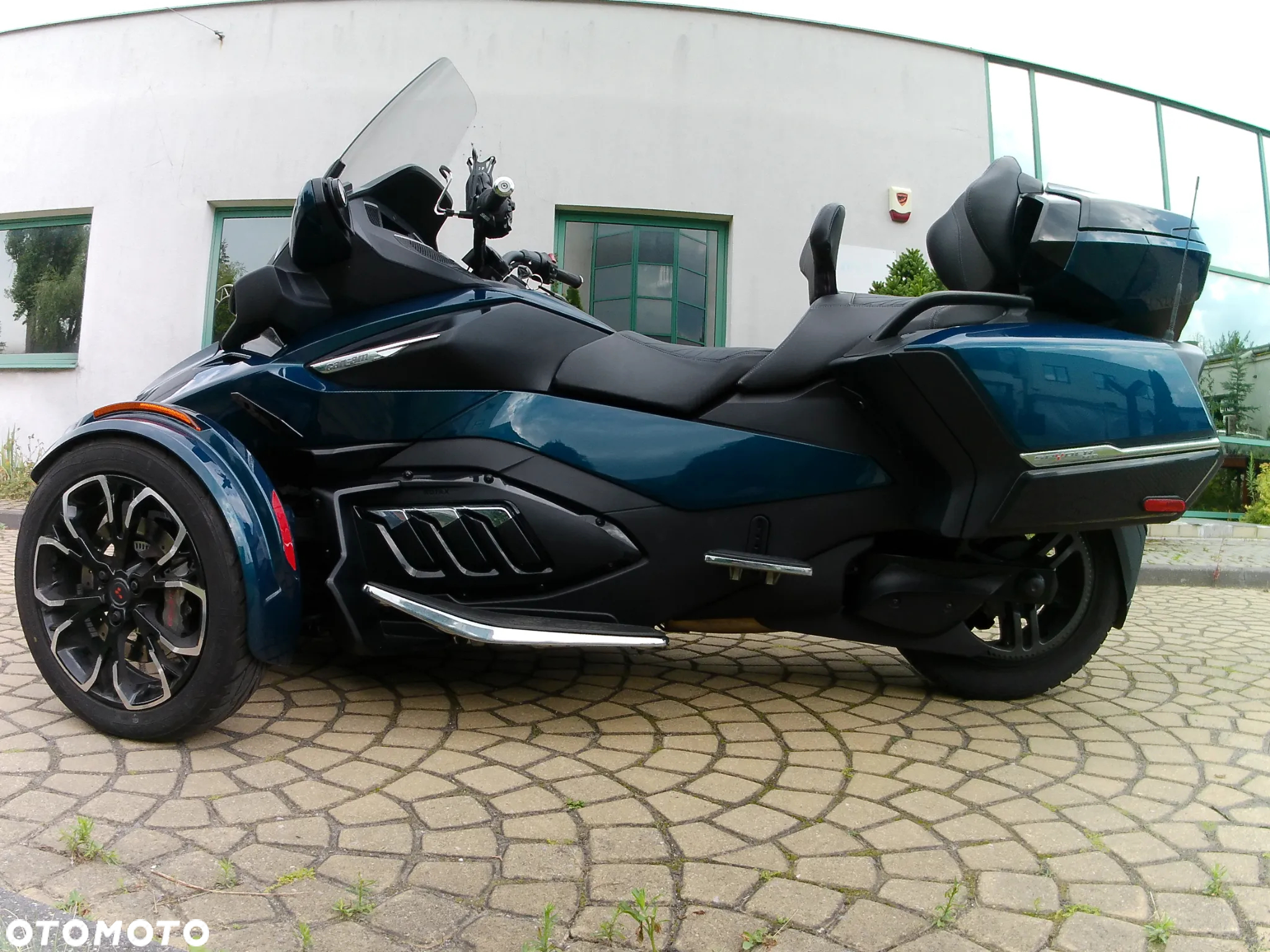 Can-Am Spyder - 3