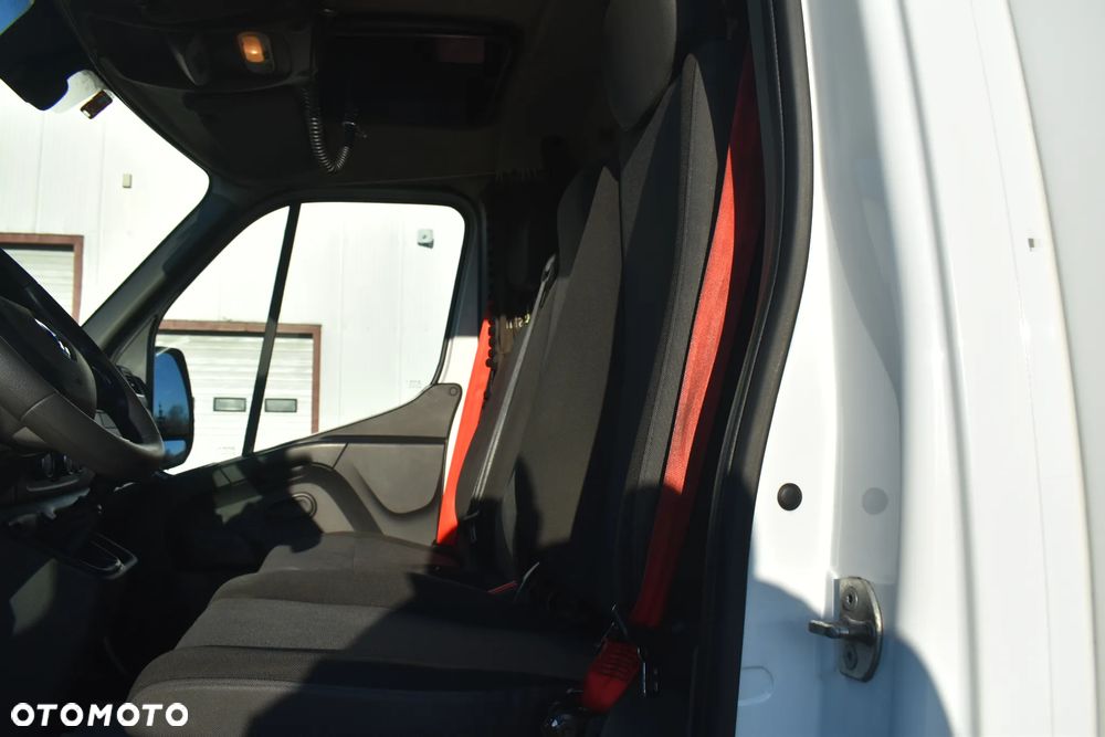Renault Master - 16