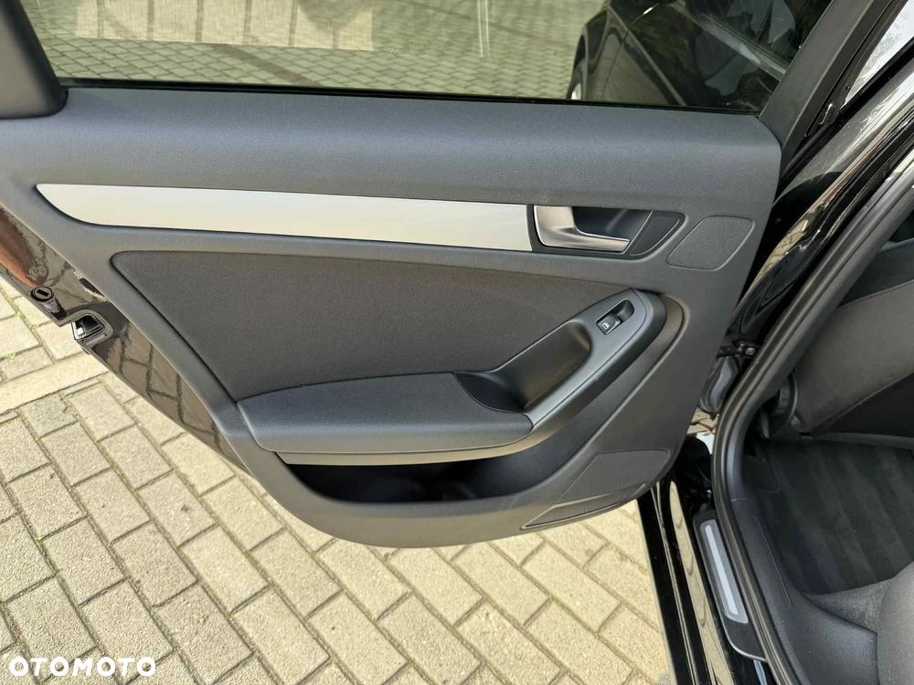 Audi A4 Avant 1.8 TFSI Ambition - 17