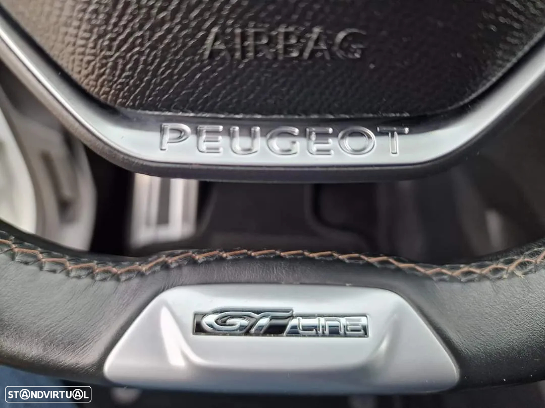 Peugeot 5008 1.5 BlueHDi GT Line EAT8 - 33