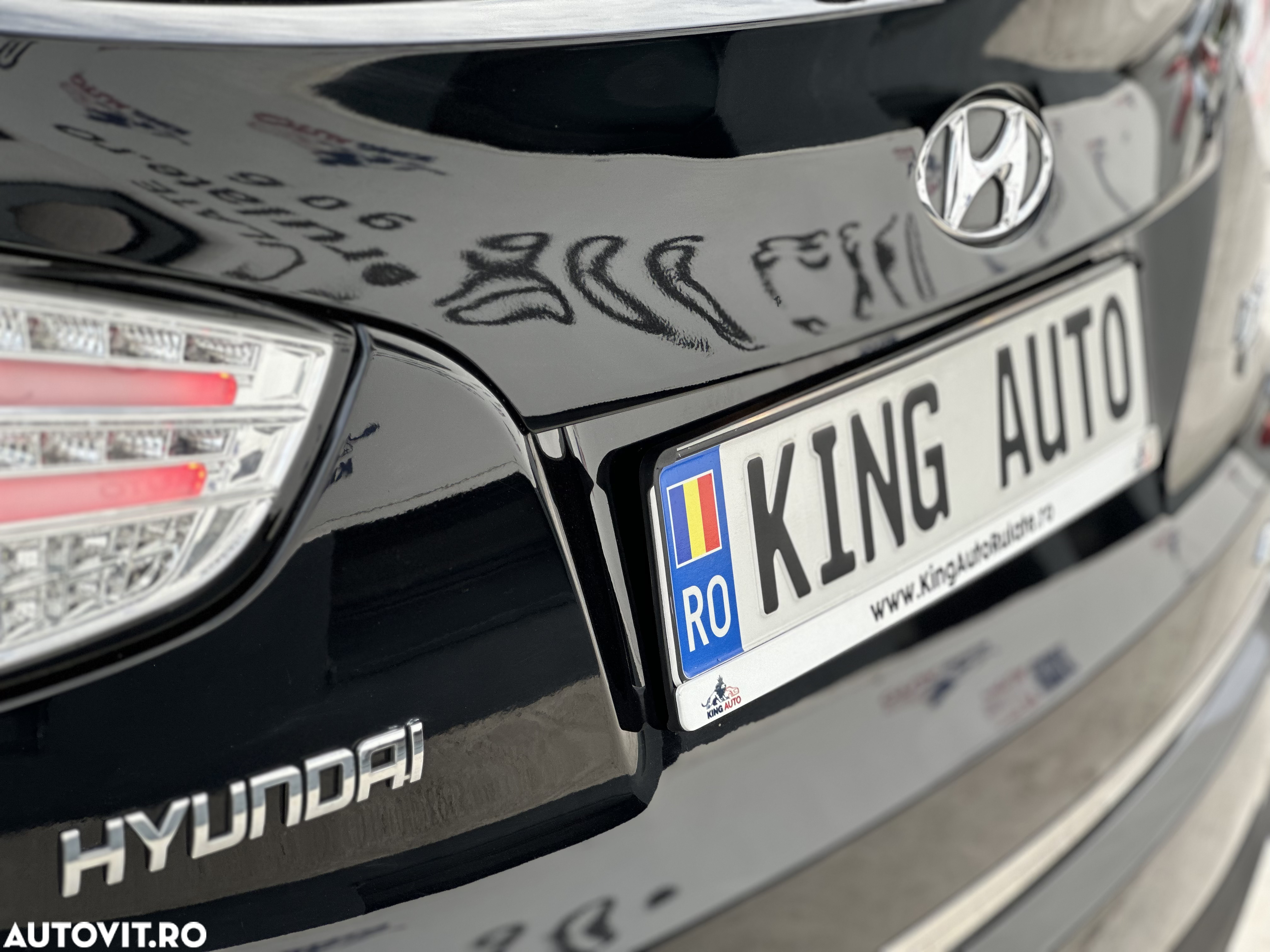 Hyundai ix35 2.0 CRDI High 4WD GLS Aut. Premium - 19