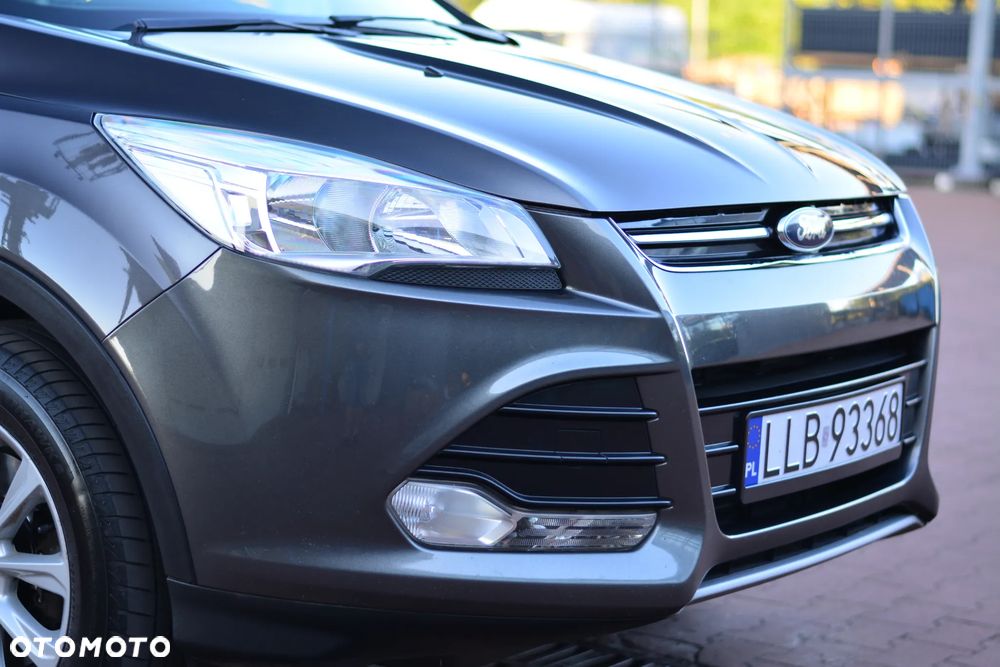 Ford Kuga 2.0 TDCi 4x2 Titanium - 6