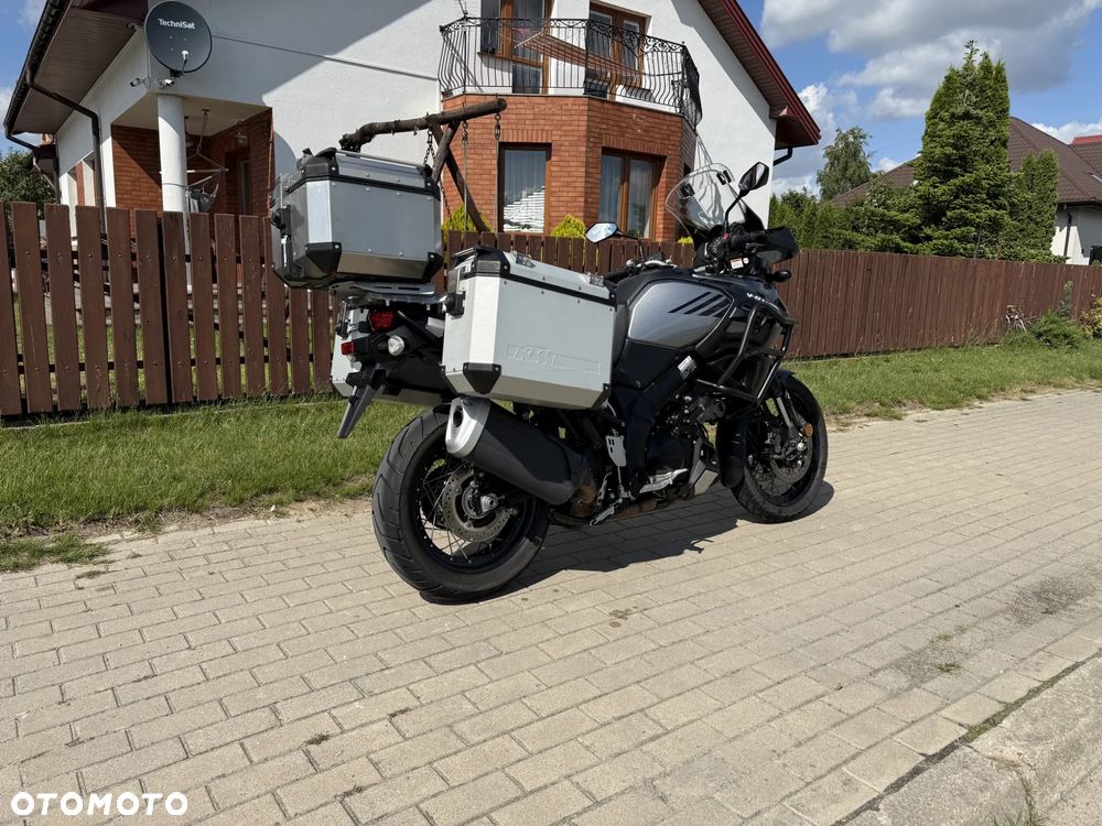 Suzuki DL - 7