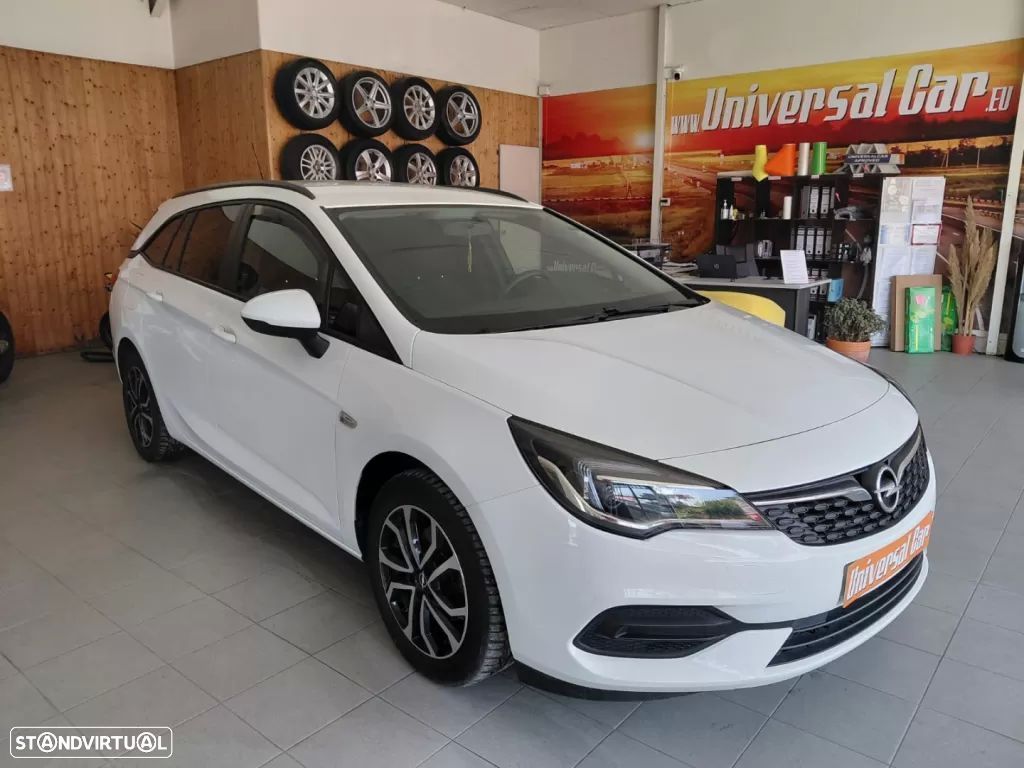 Opel Astra Sports Tourer 1.2 Turbo Business Edition - 1