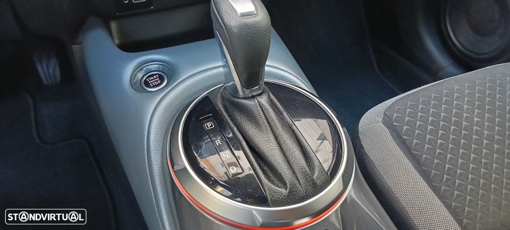 Nissan Juke 1.0 DIG-T N-Connecta DCT - 28