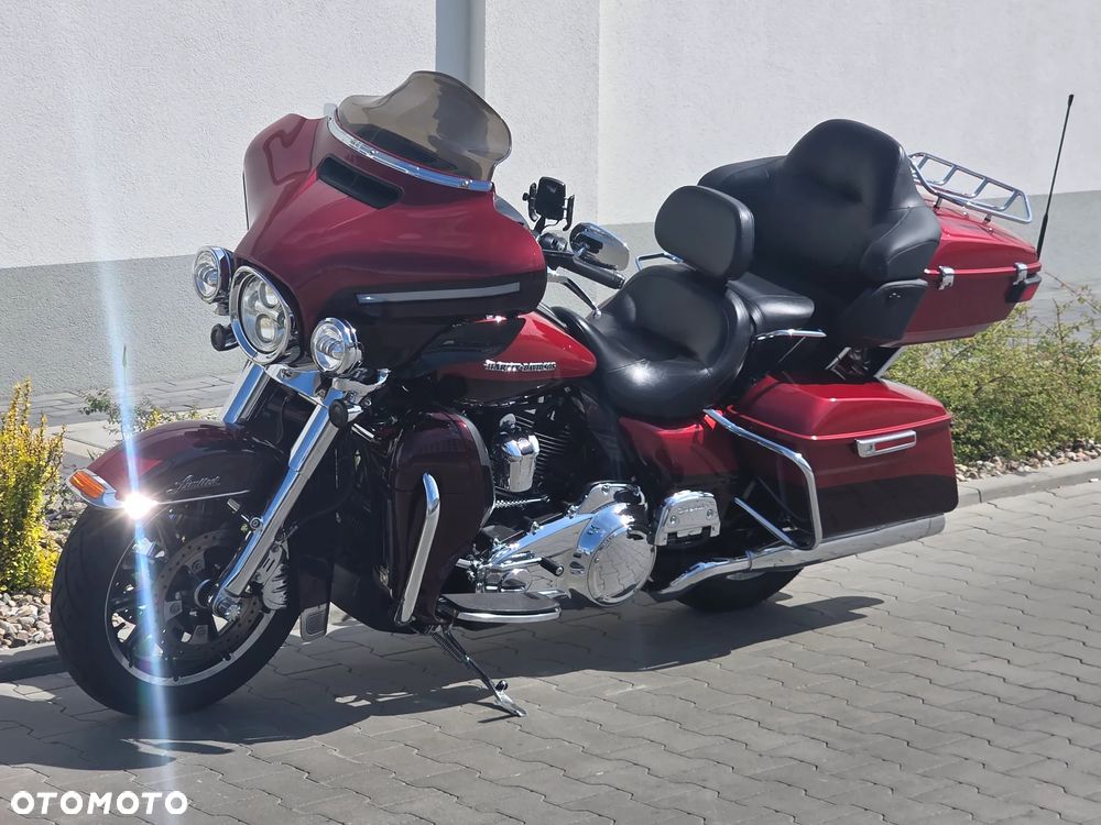 Harley-Davidson FLHS Electra Glide - 24
