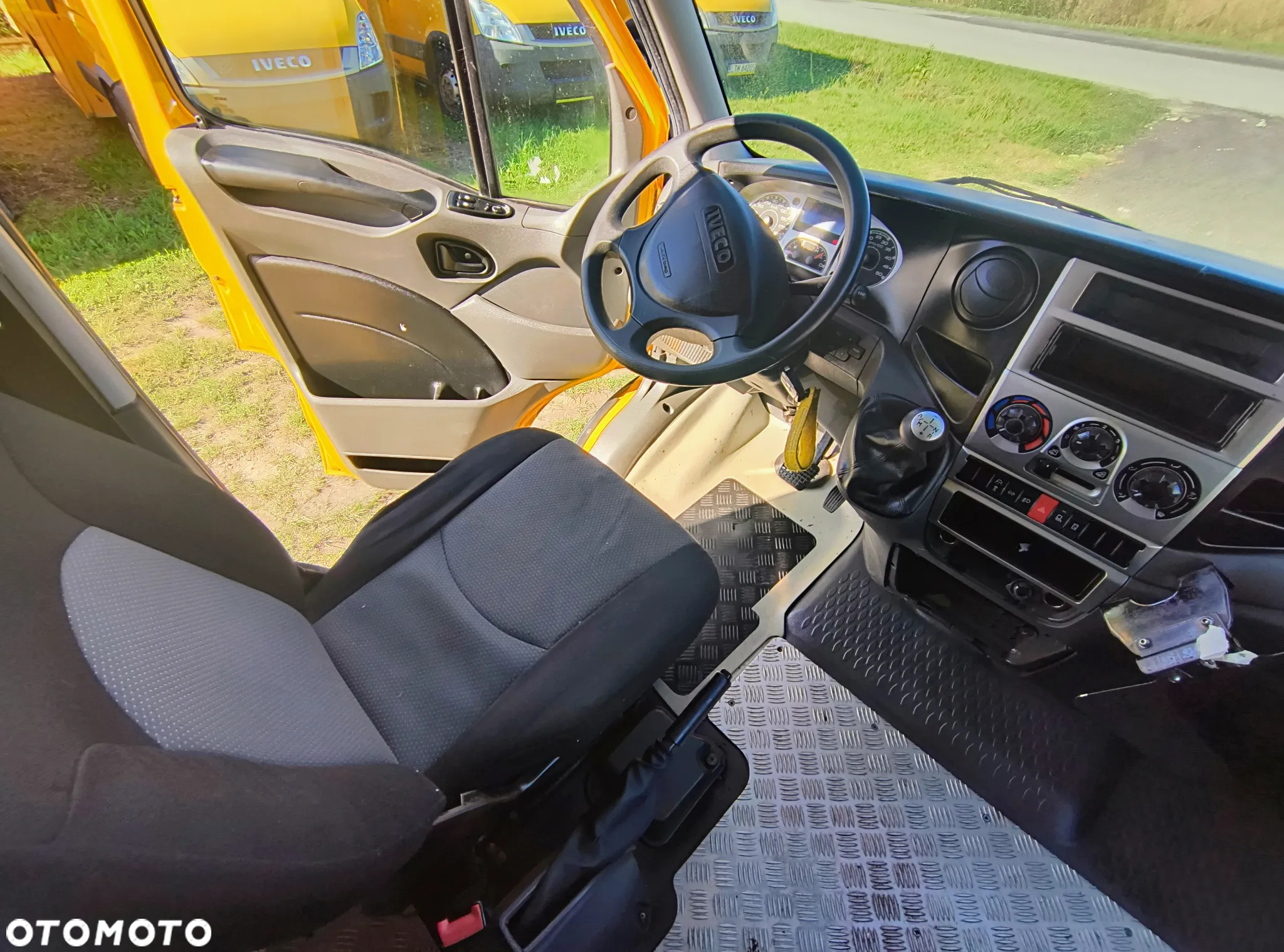 Iveco Daily 35s11 pocztowy POCZTA UPS DHL SPRINTER 308 FOOD TRUCK Autosklep - 15
