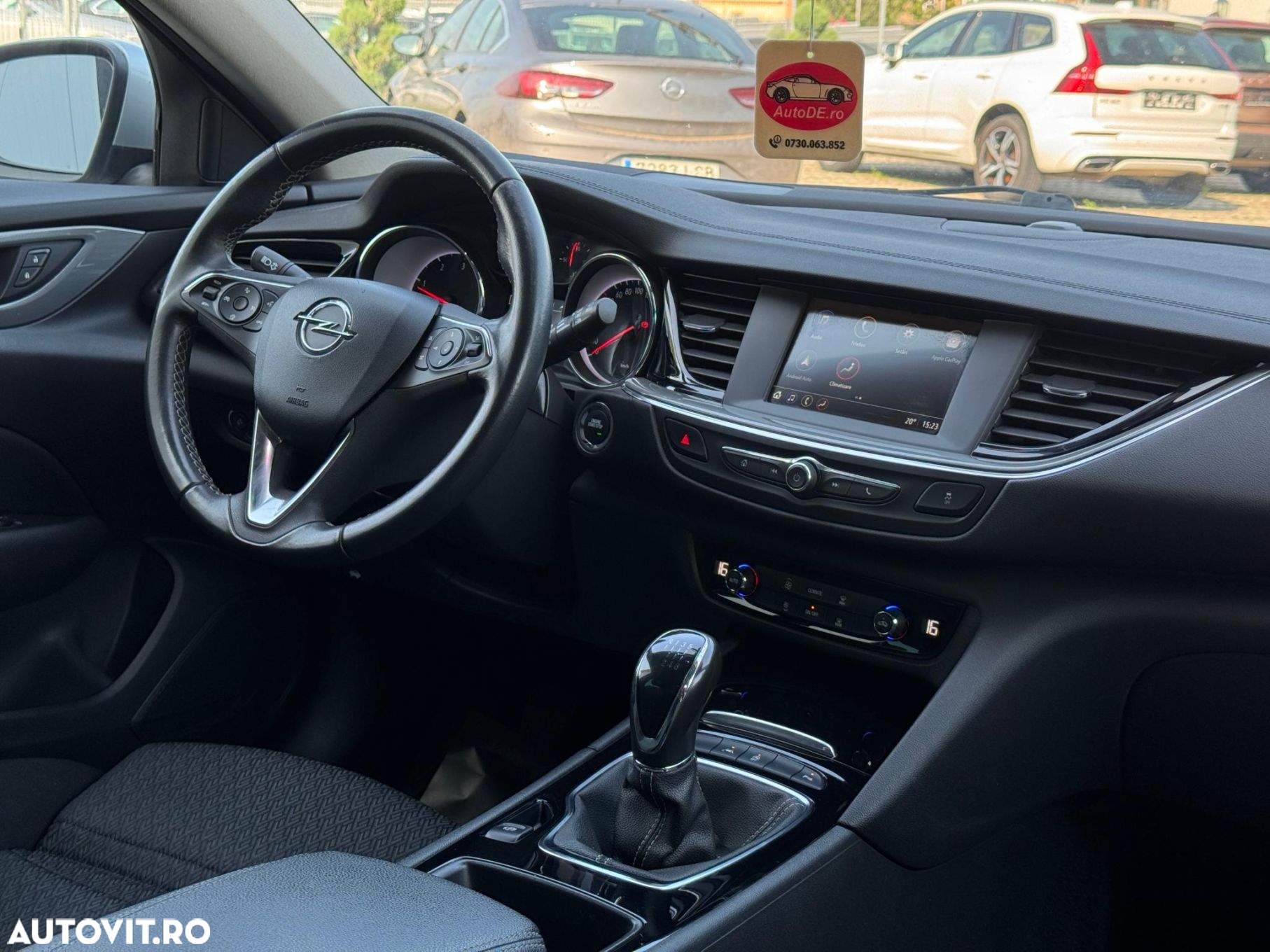 Opel Insignia - 7