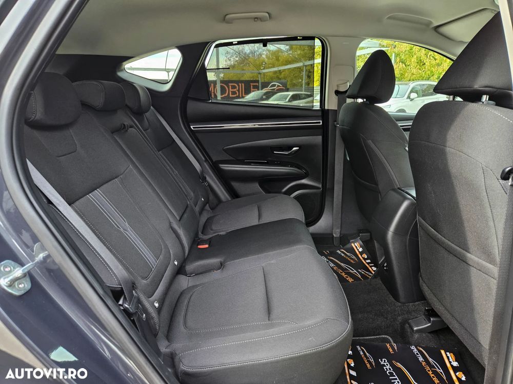 Hyundai Tucson 1.6 CRDi 48V-Hybrid 2WD DCT Select - 12