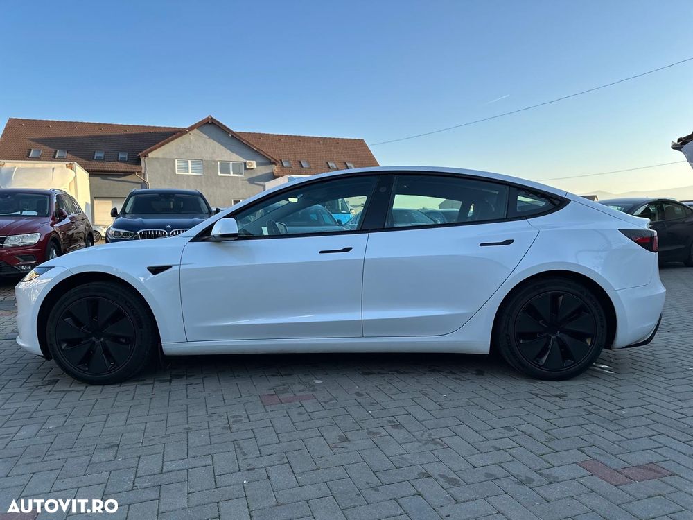 Tesla Model 3 Standard Reichweite Plus Hinterradantrieb - 14