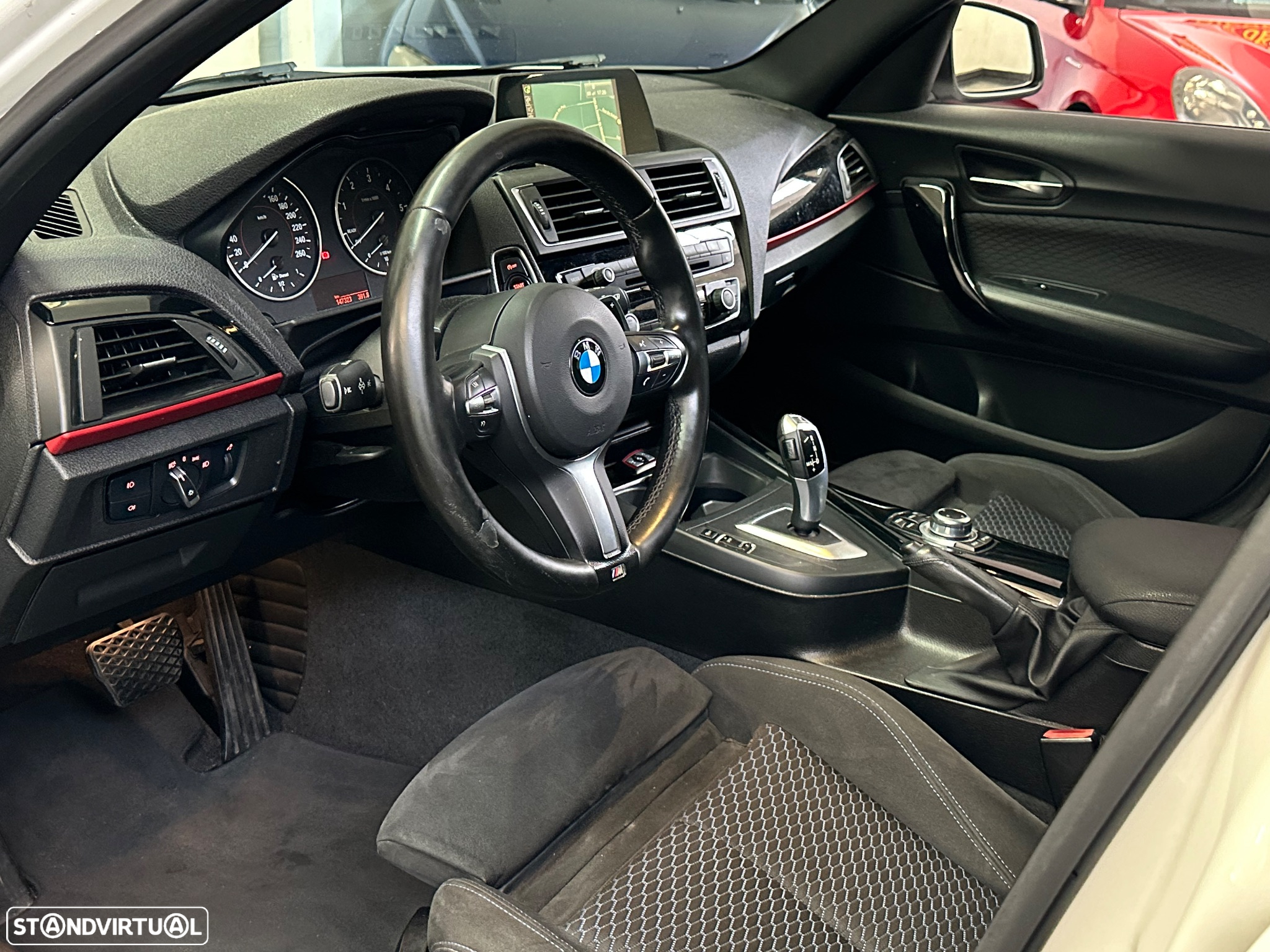 BMW 116 d Pack M - 17