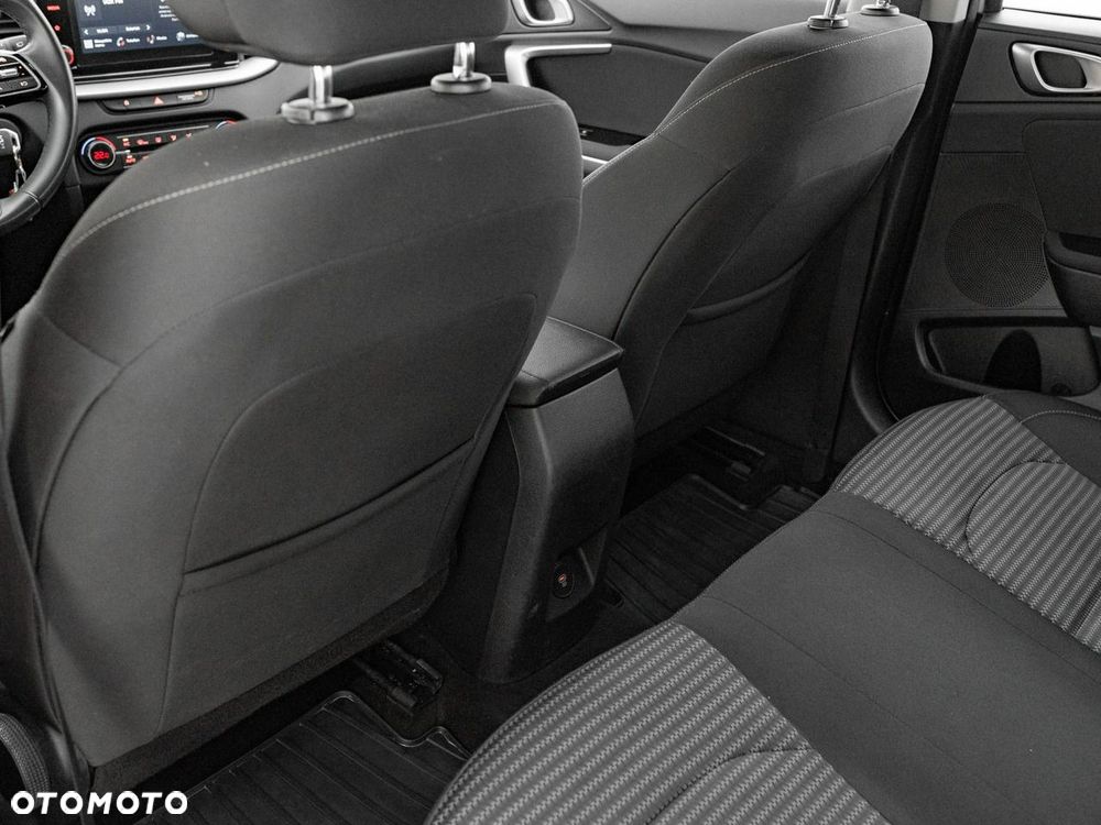 Kia Ceed 1.5 T-GDI M - 22