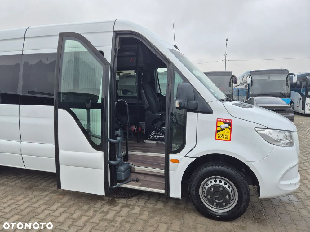 Mercedes-Benz SPRINTER/ 23 MIEJSCA + STOJĄCE/ 67 000 KM / KLIMA - 18