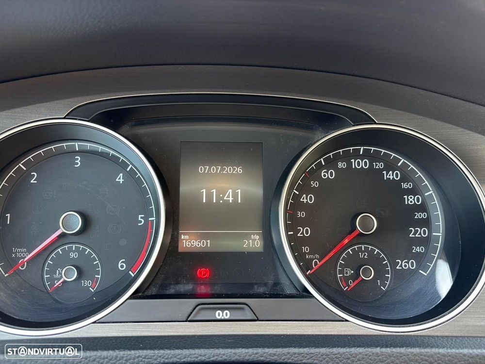 VW Golf 1.6 TDi BlueMotion Trendline - 11