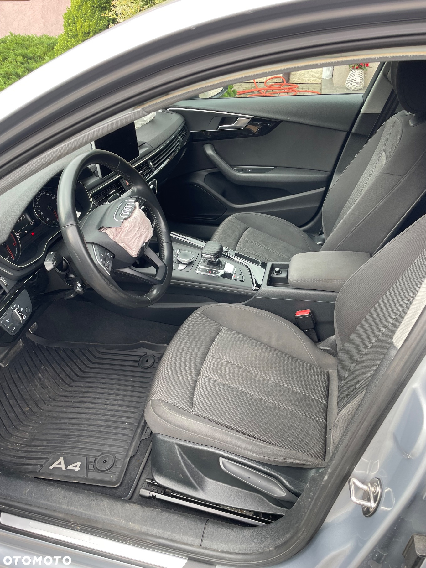 Audi A4 2.0 TDI Design S tronic - 17