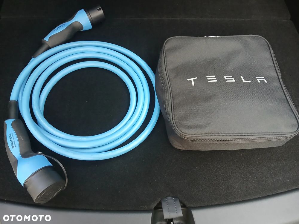 Tesla Model Y RWD - 28
