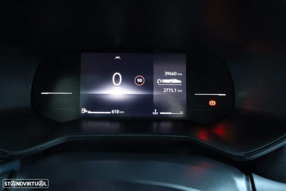 Renault Clio 1.0 TCe Evolution - 30