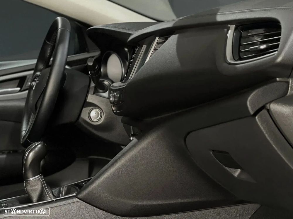 Opel Insignia Sports Tourer - 8