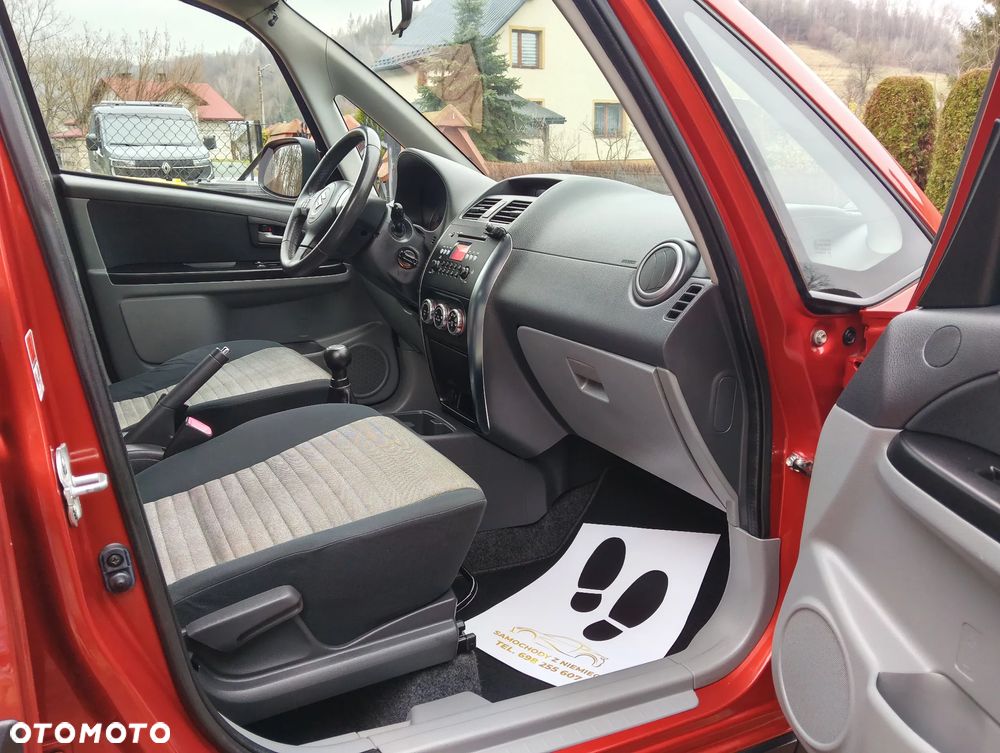 Suzuki SX4 1.6 VVT 4x4 Comfort - 18