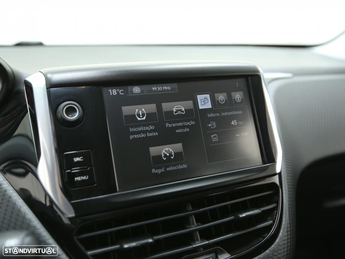 Peugeot 2008 - 13