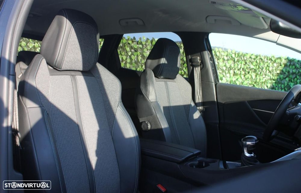 Peugeot 3008 1.5 BlueHDi Allure - 11