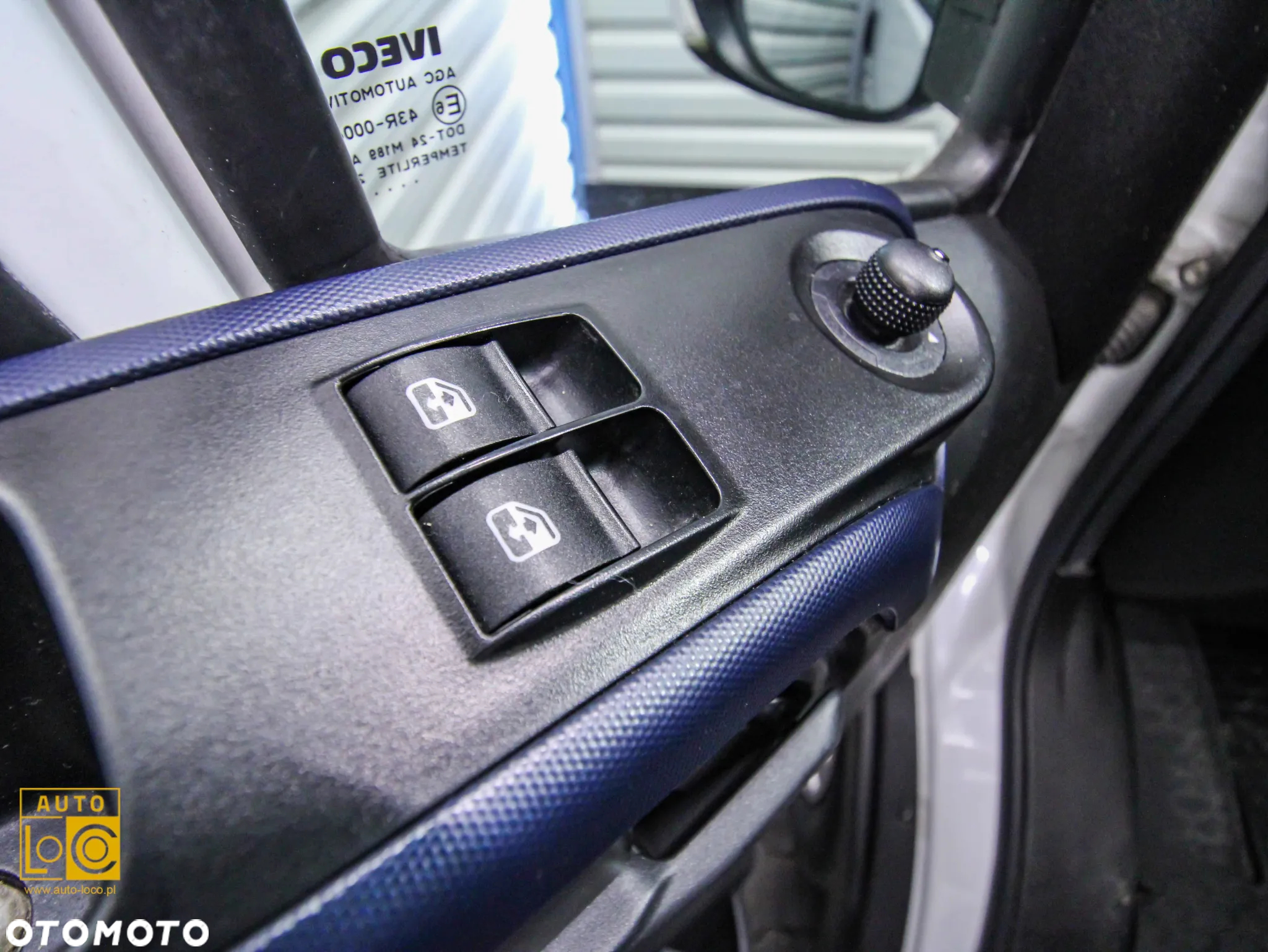 Iveco DAILY FURGON - 20