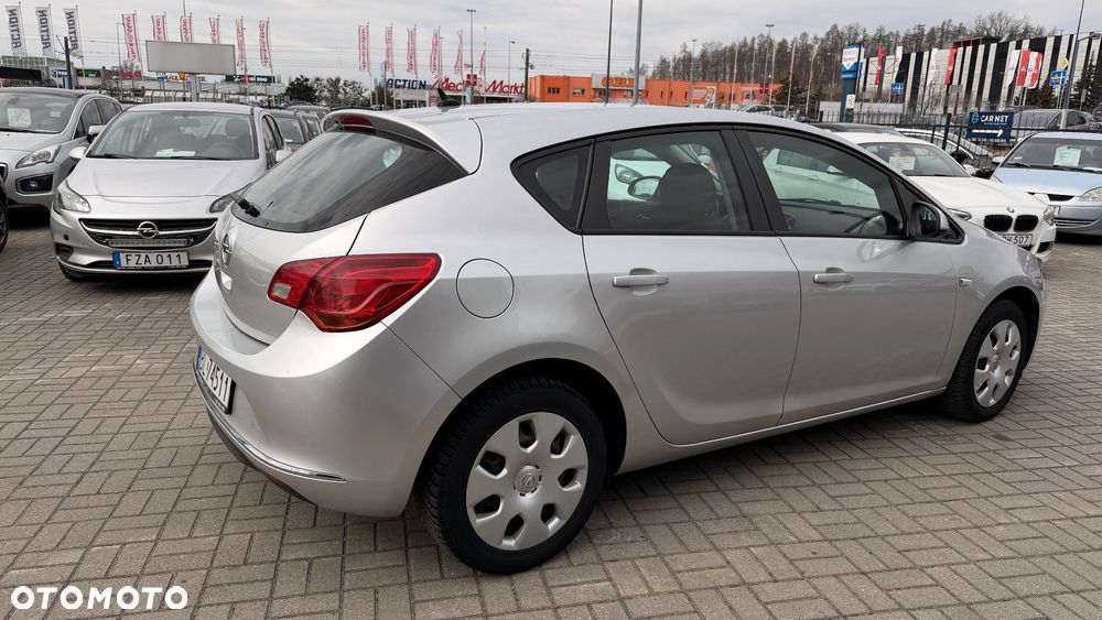 Opel Astra 1.4 T Cosmo - 3