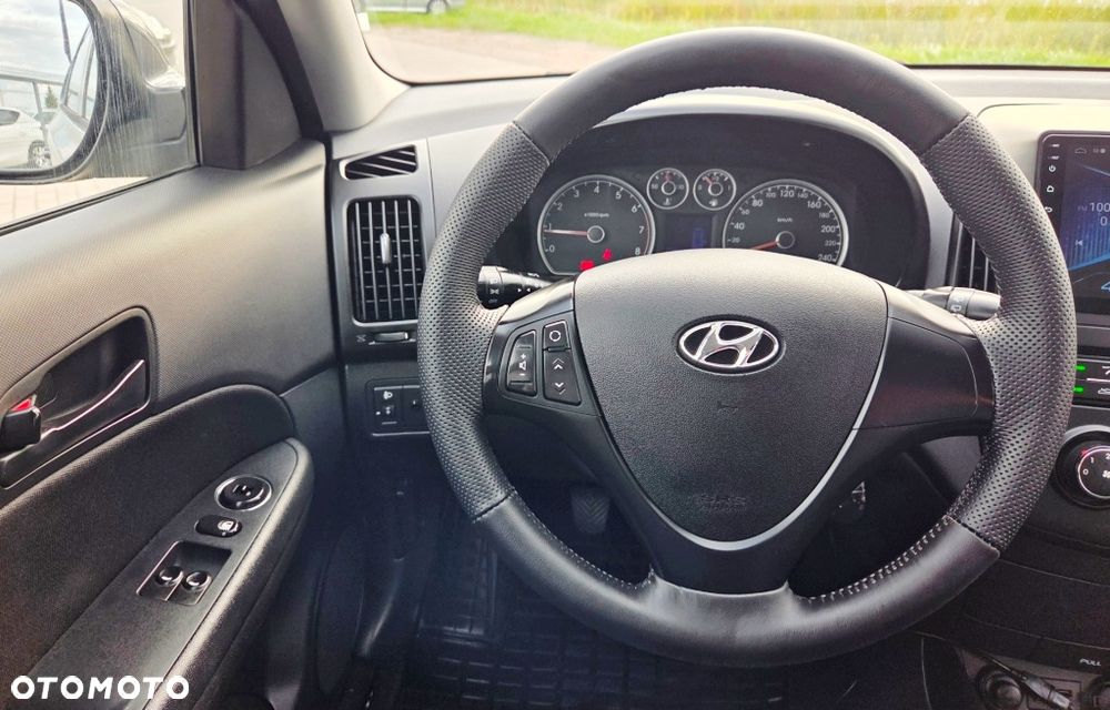 Hyundai i30 1.4 Comfort - 35