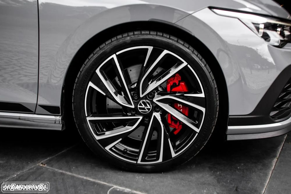 VW Golf 2.0 TSI GTI Clubsport DSG - 14