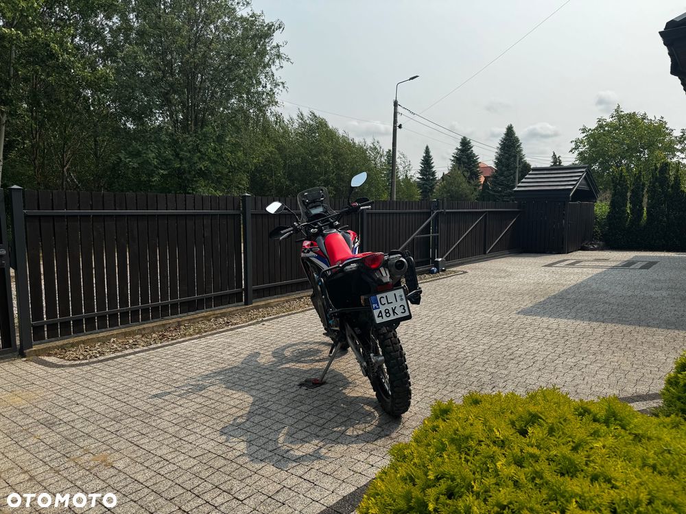 Honda CRF - 4