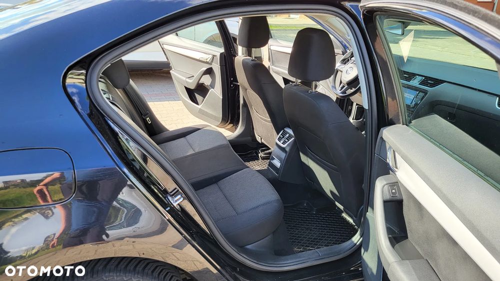 Skoda Octavia 1.4 TSI Ambition DSG - 10