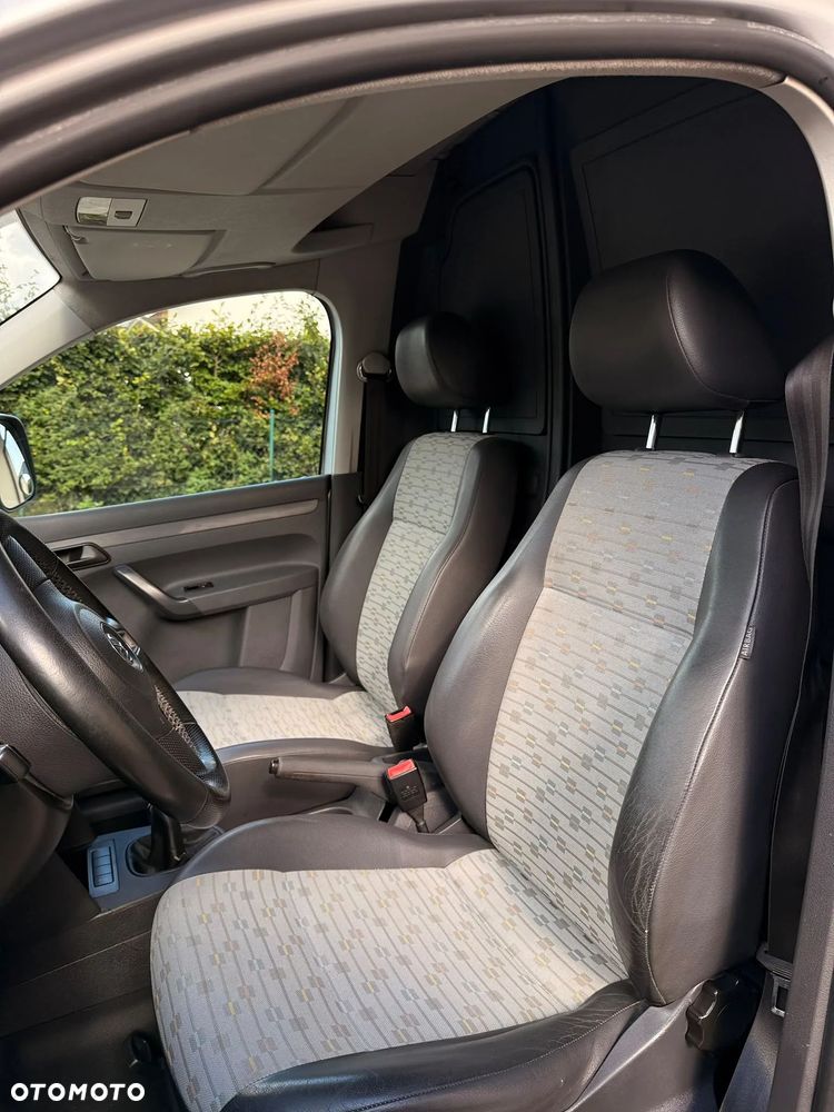 Volkswagen Caddy - 8