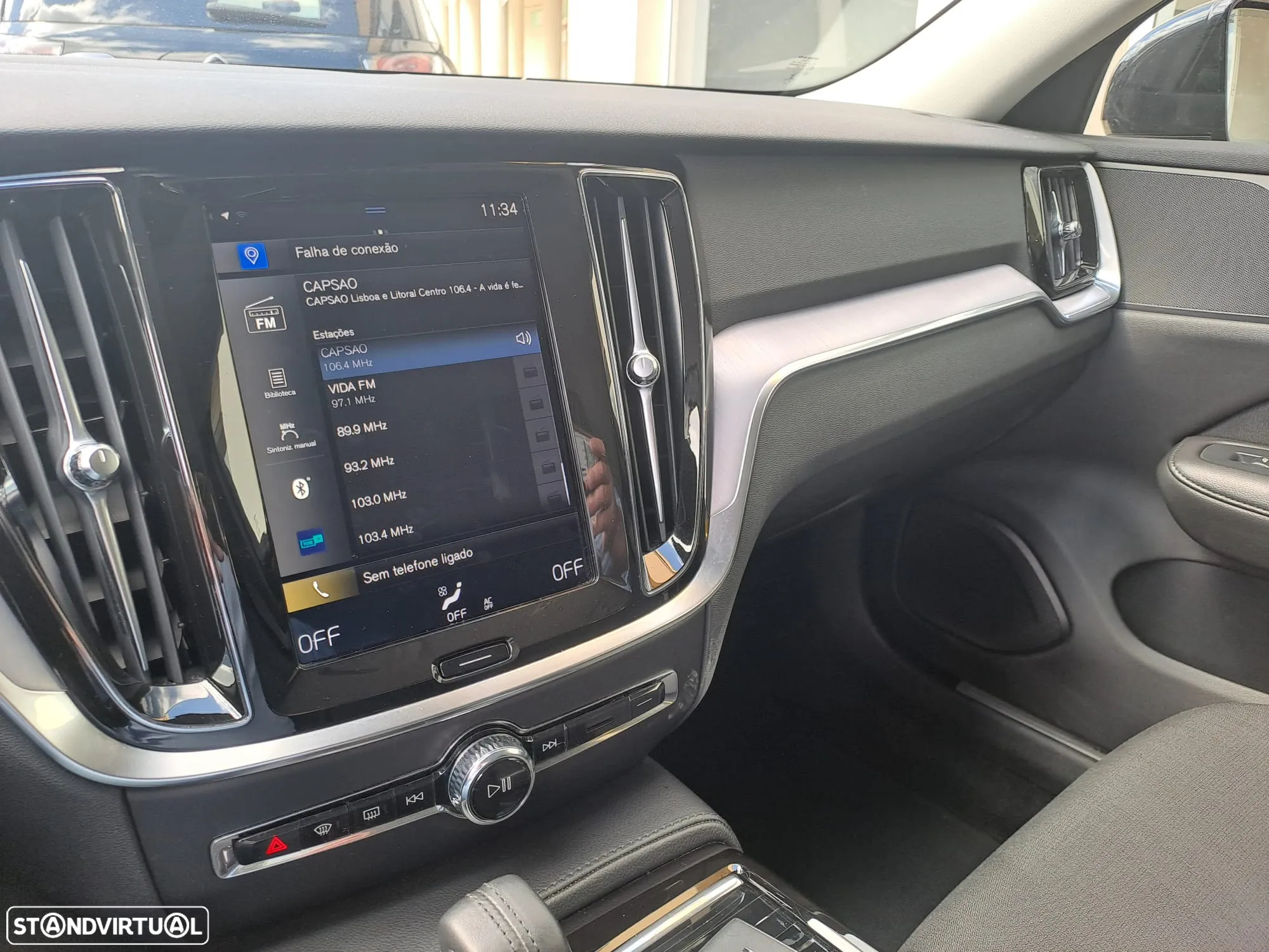 Volvo V60 2.0 T8 AWD TE Momentum - 23