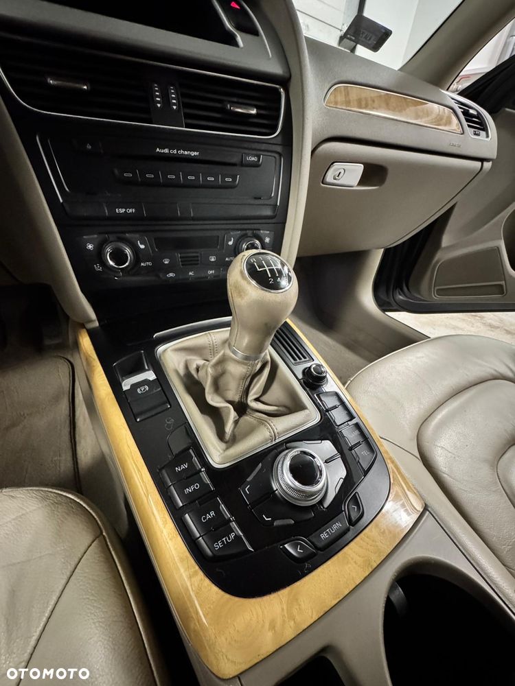 Audi A4 Limousine 2.0 TDI - 13