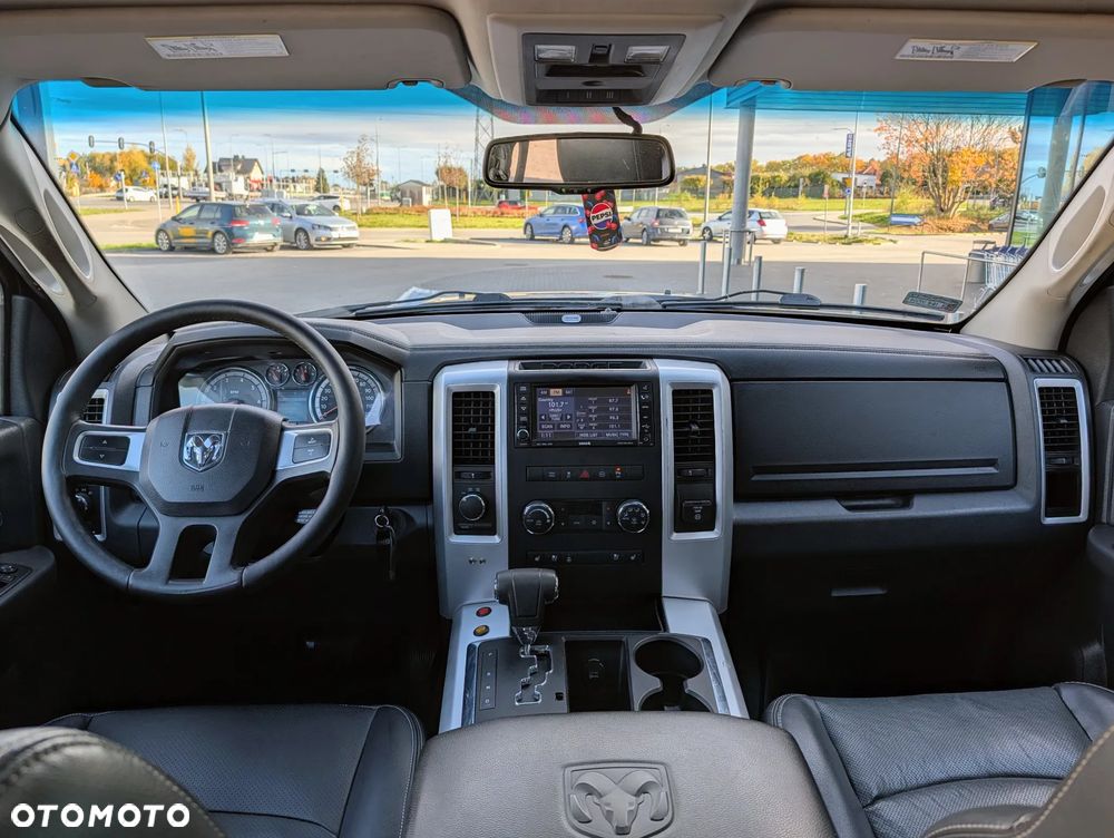 Dodge RAM 5.7 4x4 - 5