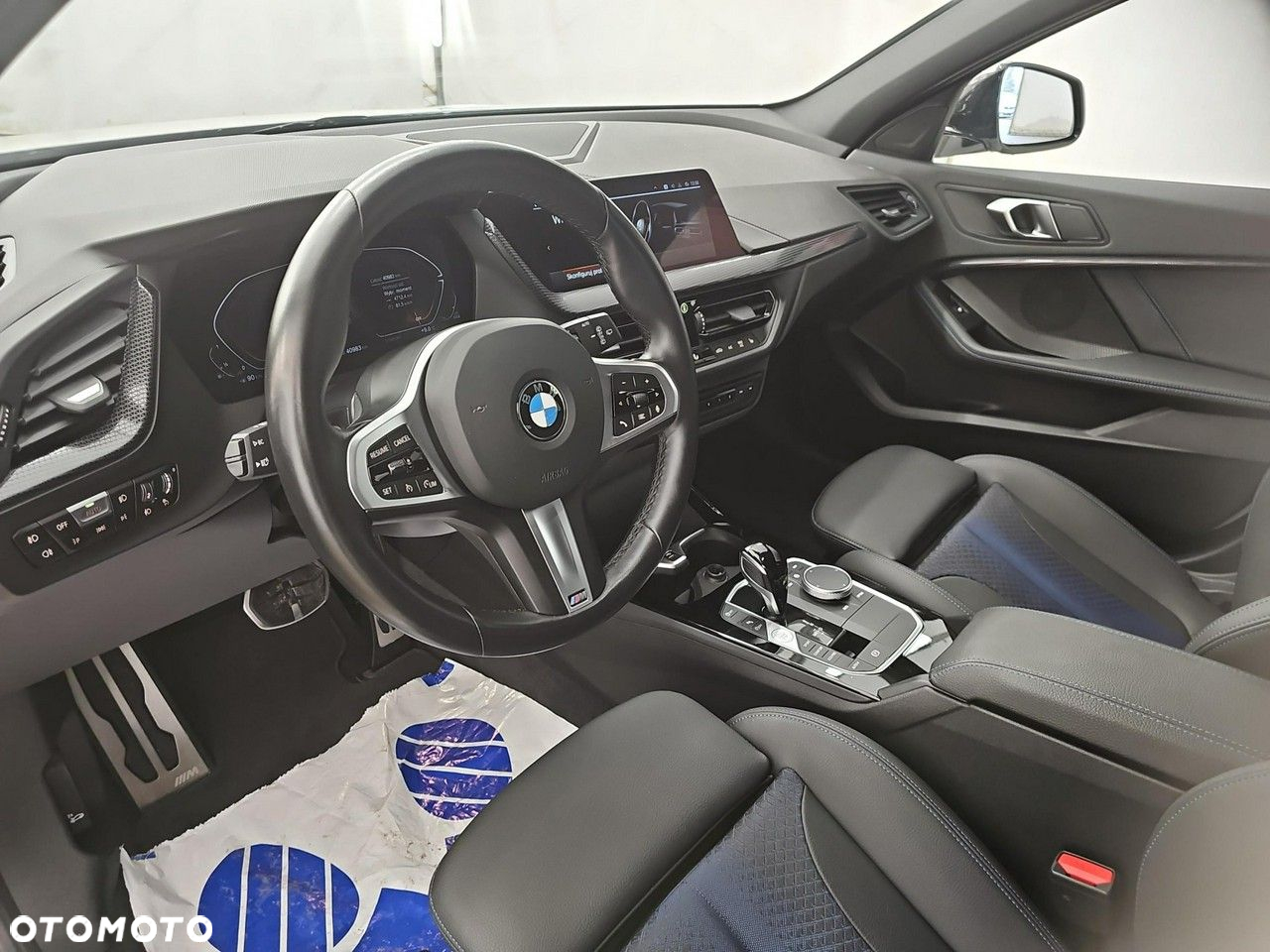 BMW Seria 1 118i M Sport - 12
