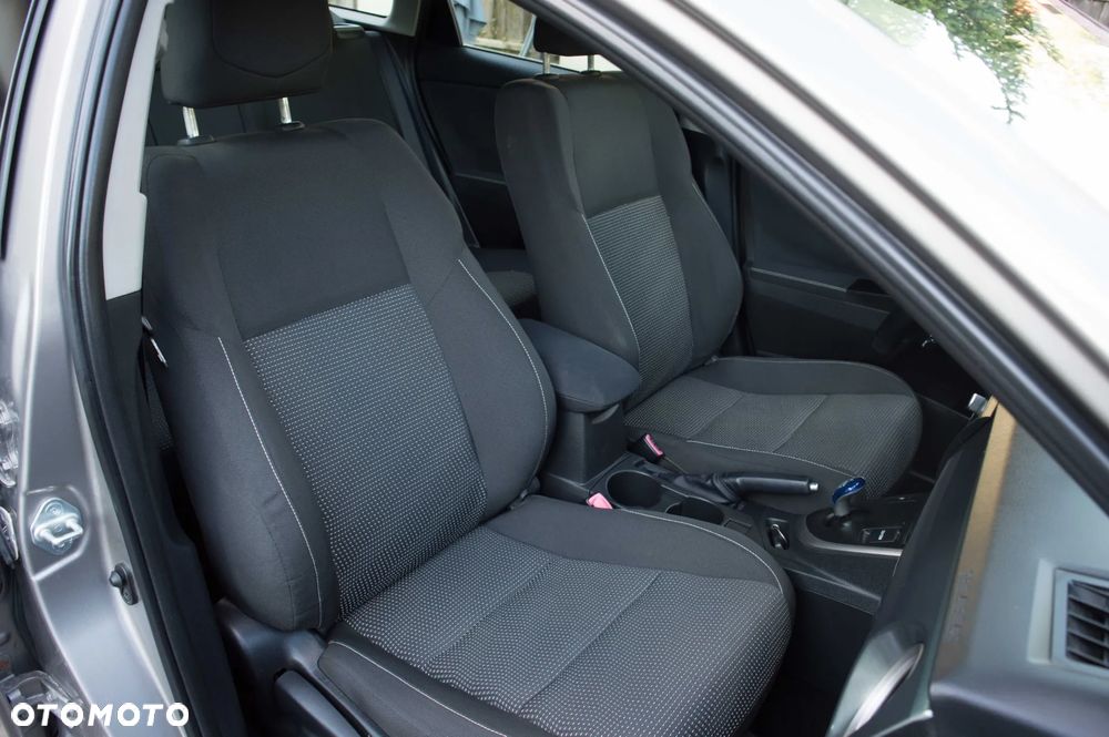 Toyota Auris - 34
