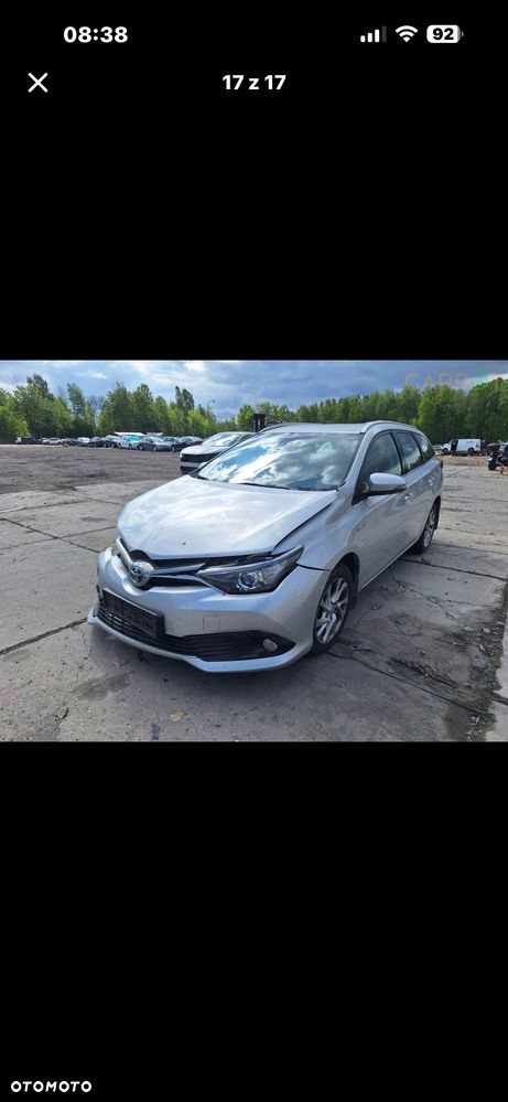 Toyota Auris Hybrid 135 Comfort - 1