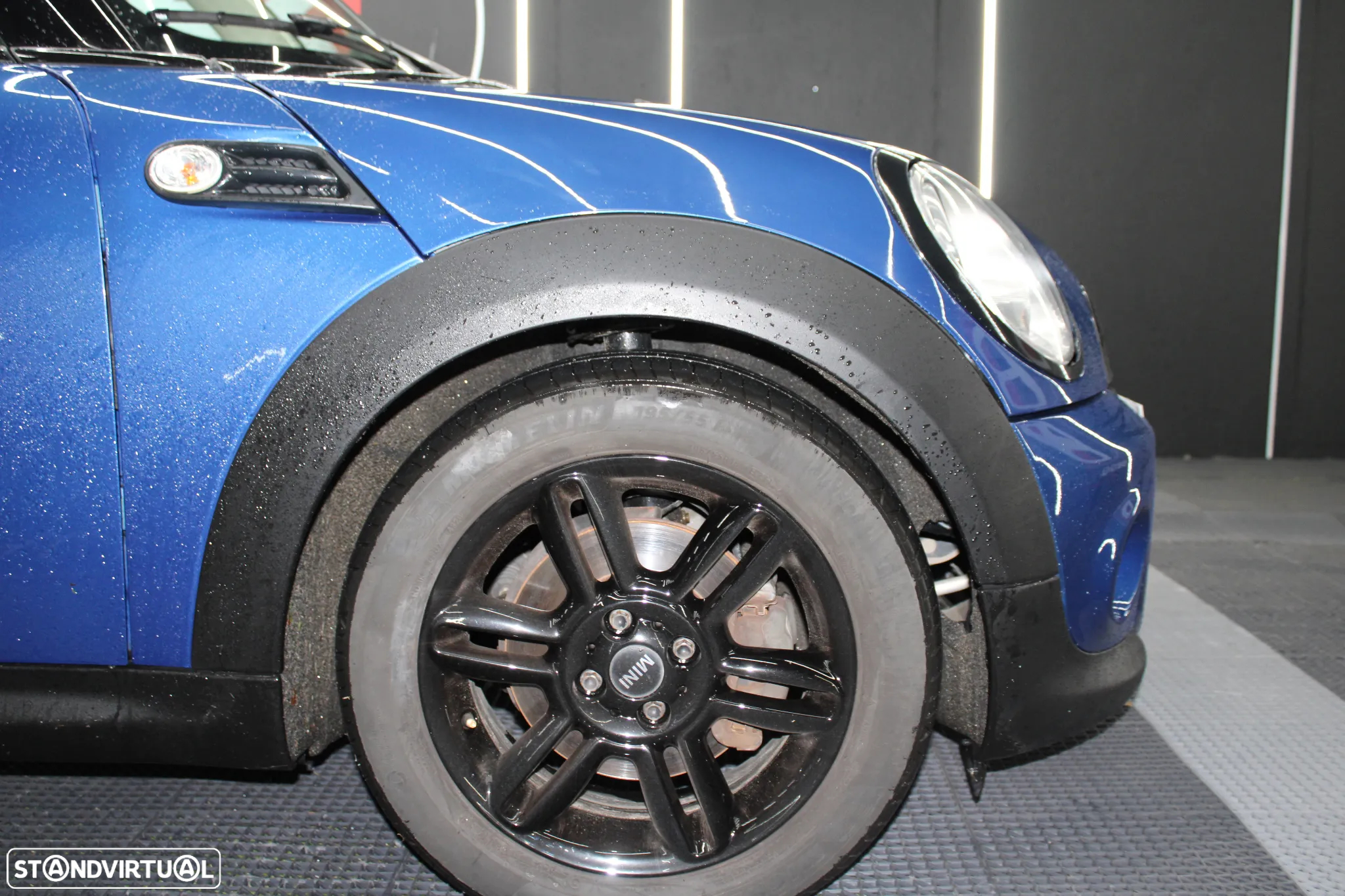 MINI 3 Portas One D - 9