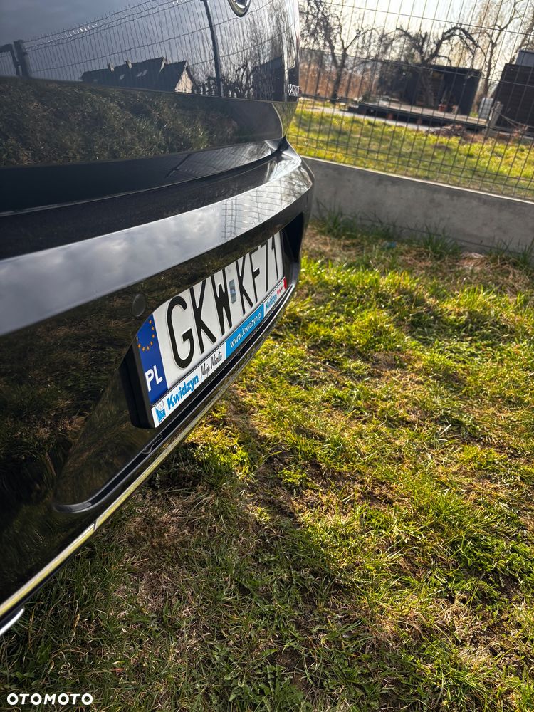 Volkswagen Passat - 23