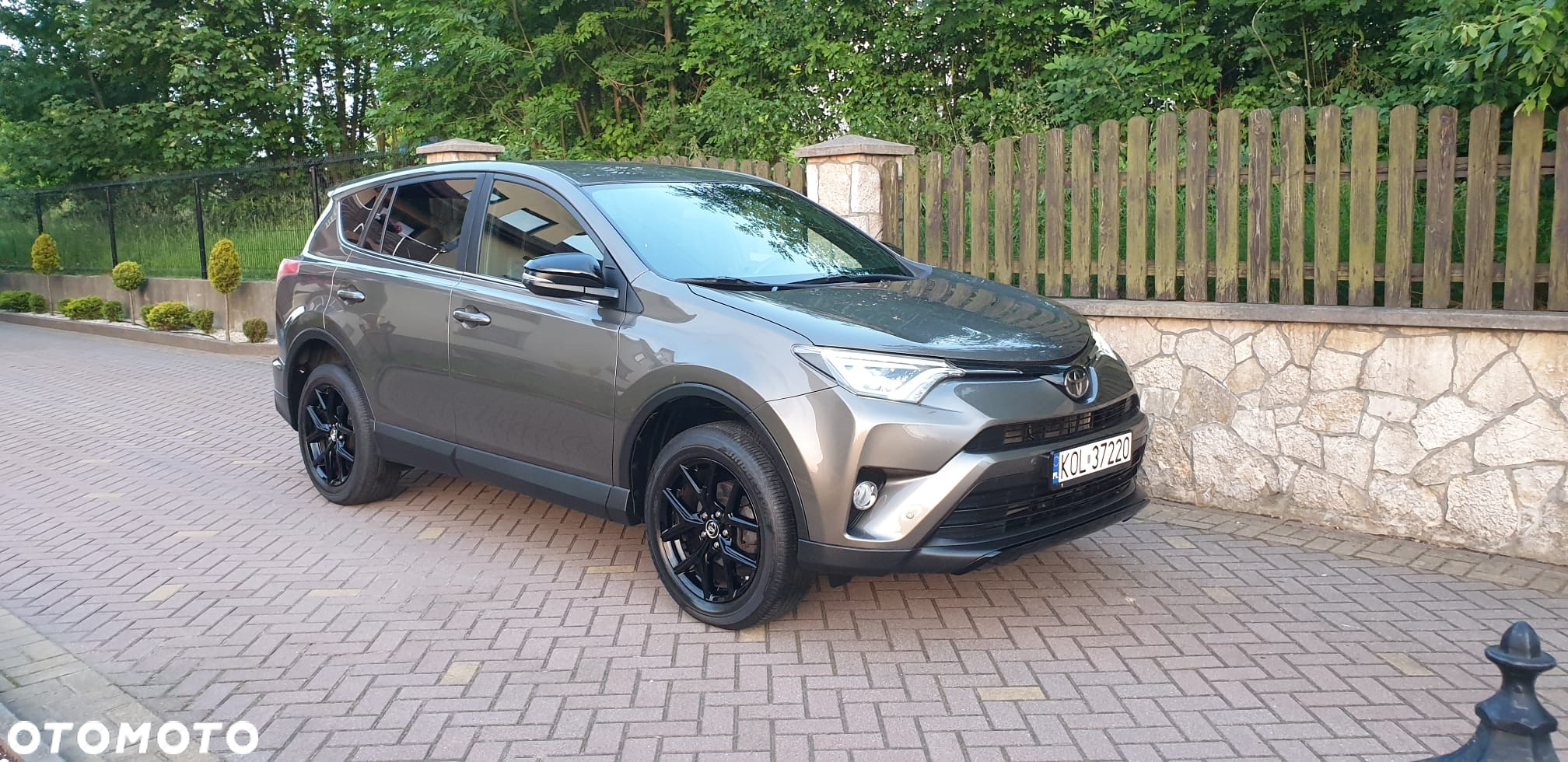 Toyota RAV4 - 3