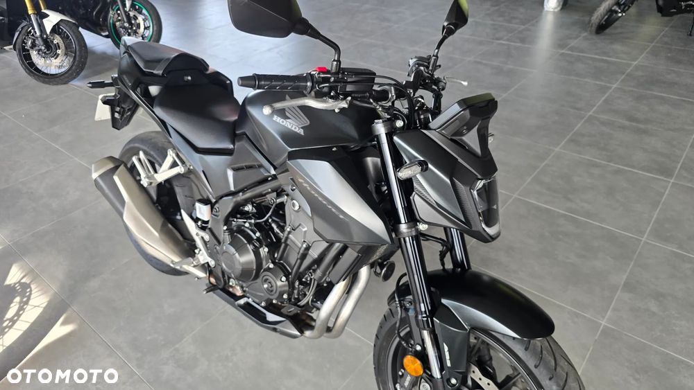 Honda Hornet - 21