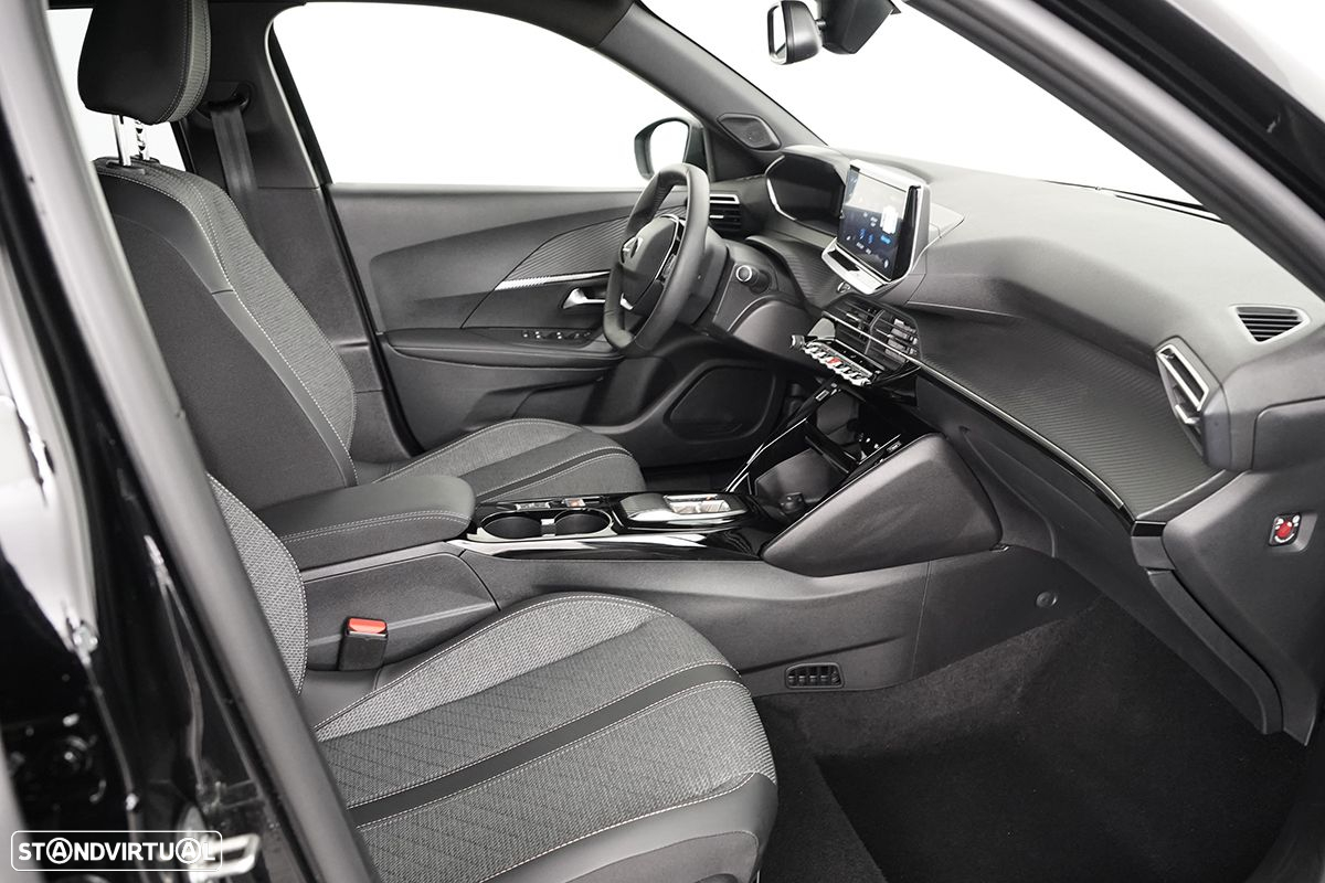 Peugeot e-2008 50 kWh Allure - 22